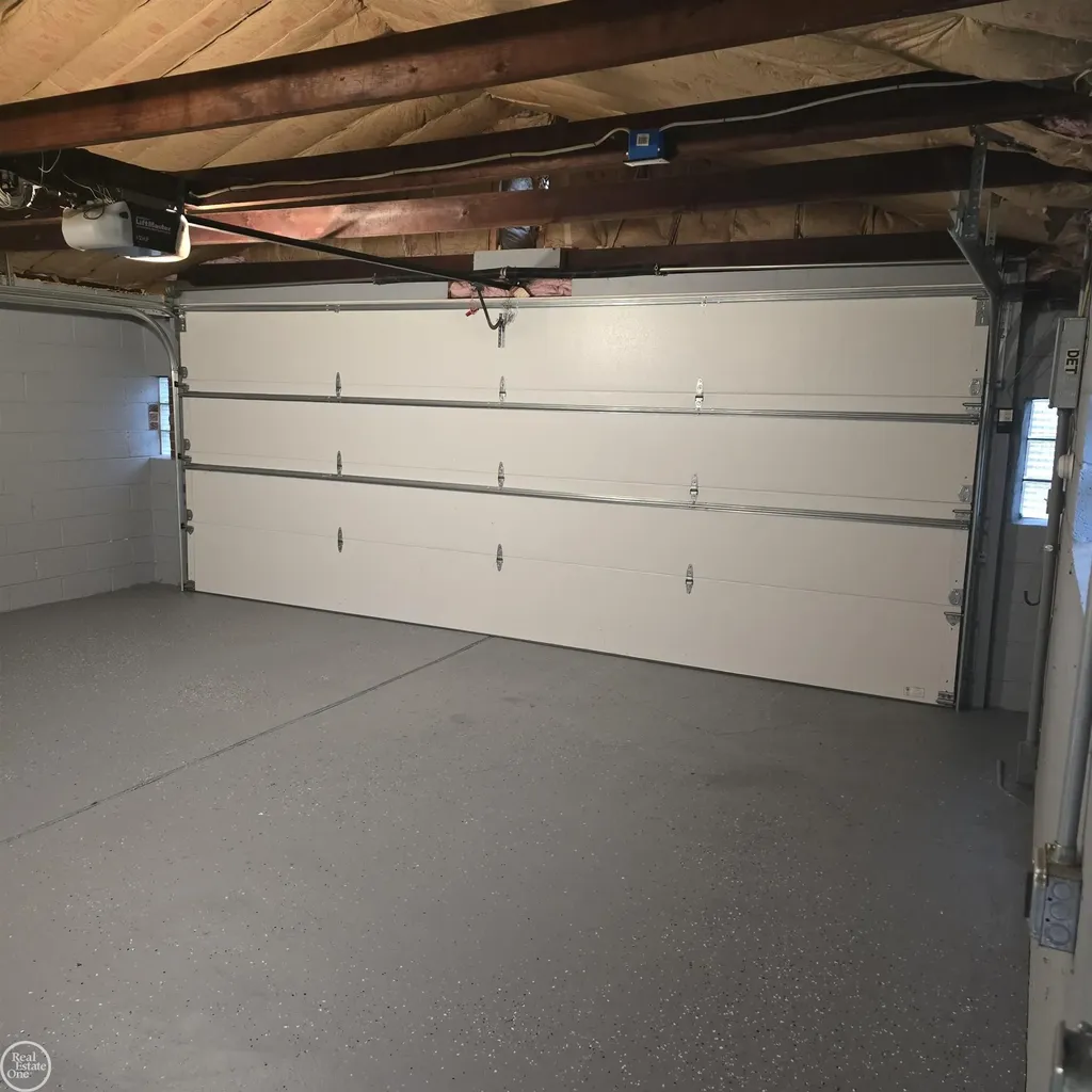 16084 Hauss Avenue Eastpointe City MI 48021