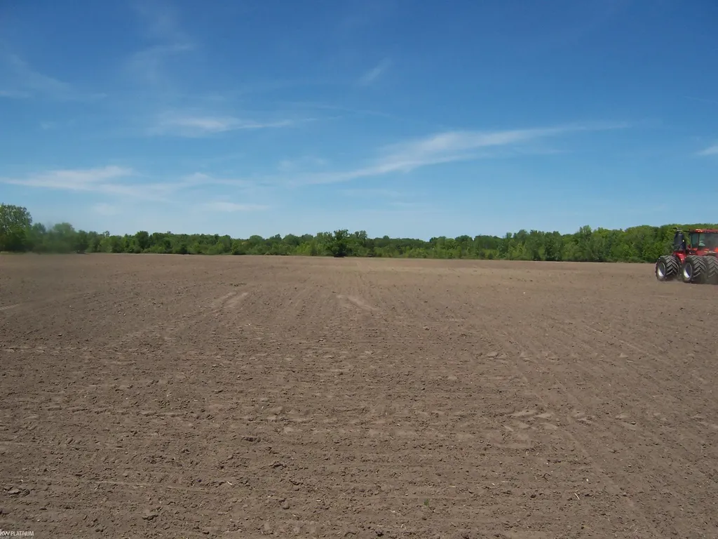 Lot 5 Lapeer Road Kimball Township MI 48074