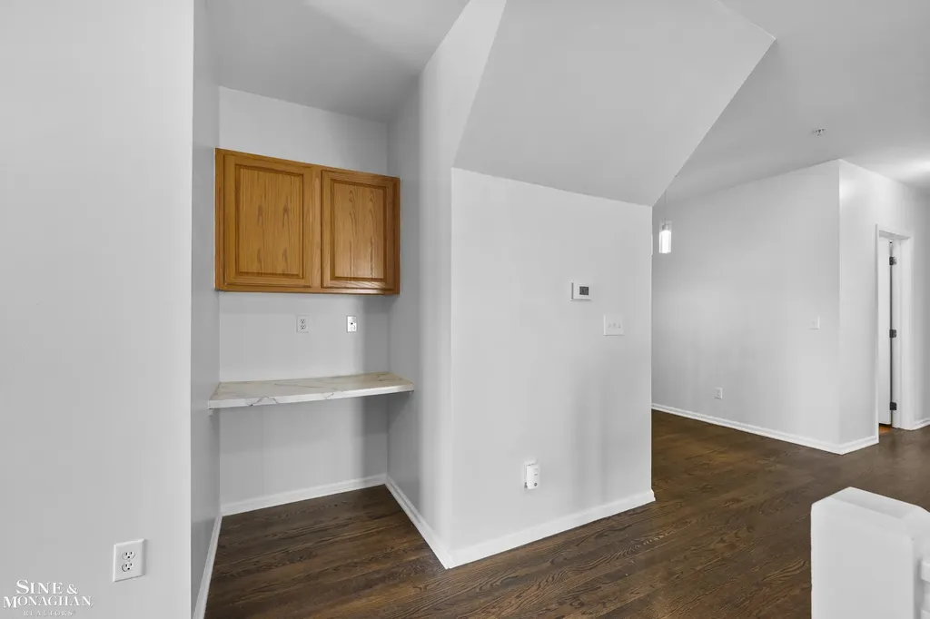 2527 John R Street Detroit City MI 48201