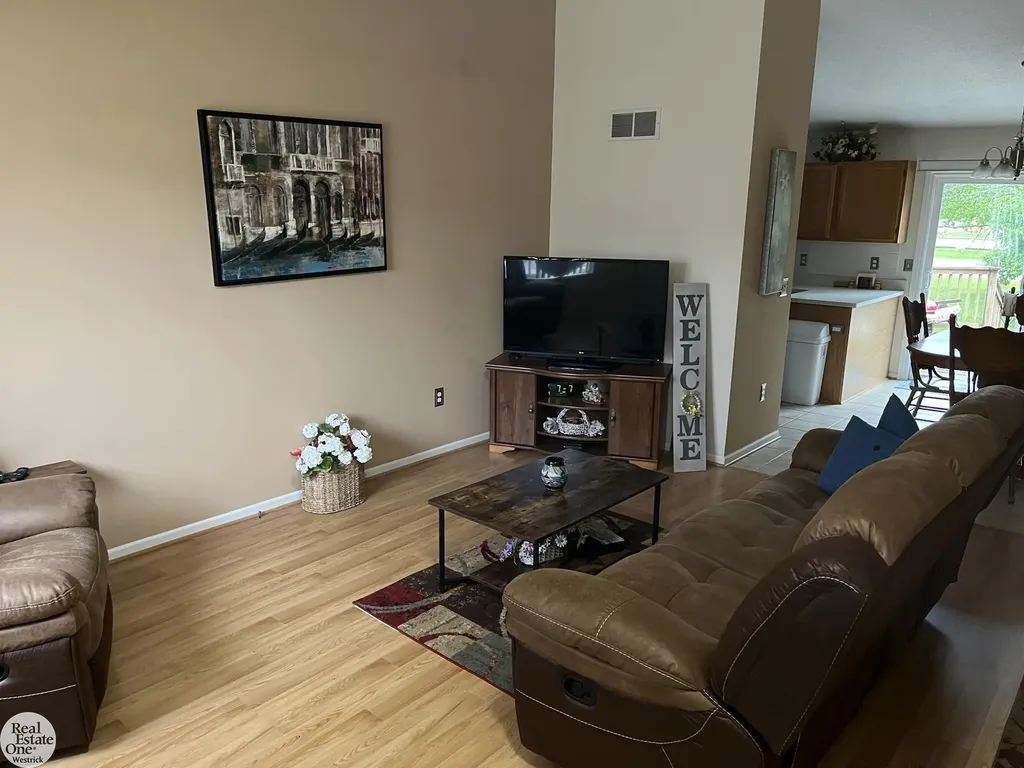 251 Huron Ln Street Marine City City MI 48039