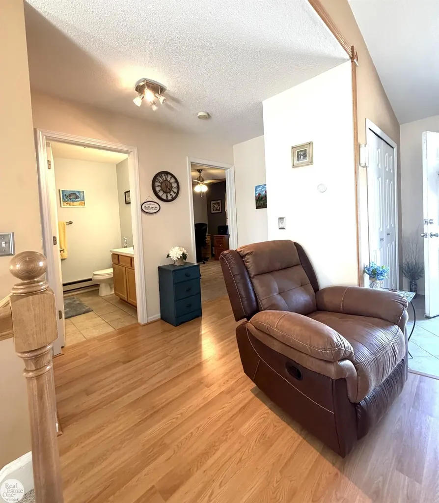 251 Huron Ln Street Marine City City MI 48039