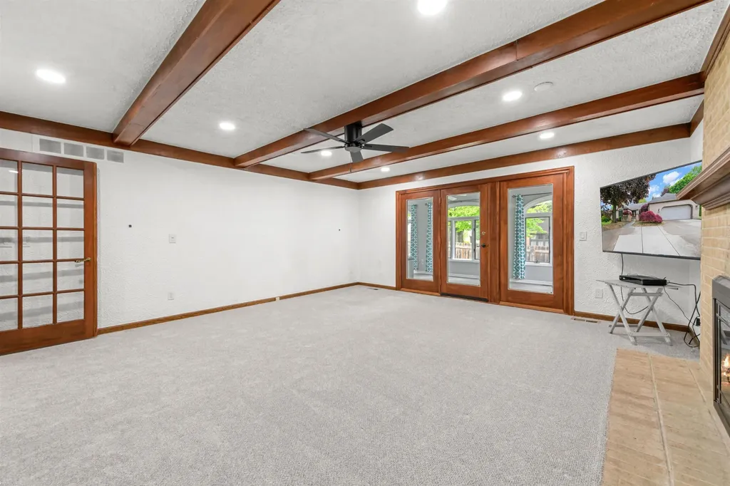 13825 Woodsett Court Shelby Charter Township MI 48315