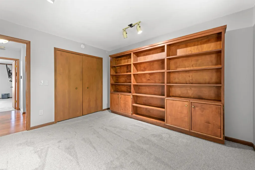13825 Woodsett Court Shelby Charter Township MI 48315