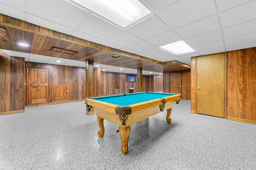 13825 Woodsett Court Shelby Charter Township MI 48315