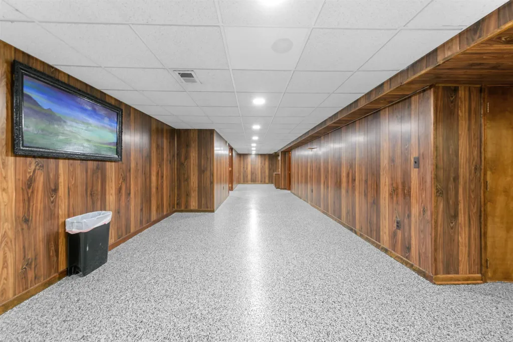 13825 Woodsett Court Shelby Charter Township MI 48315