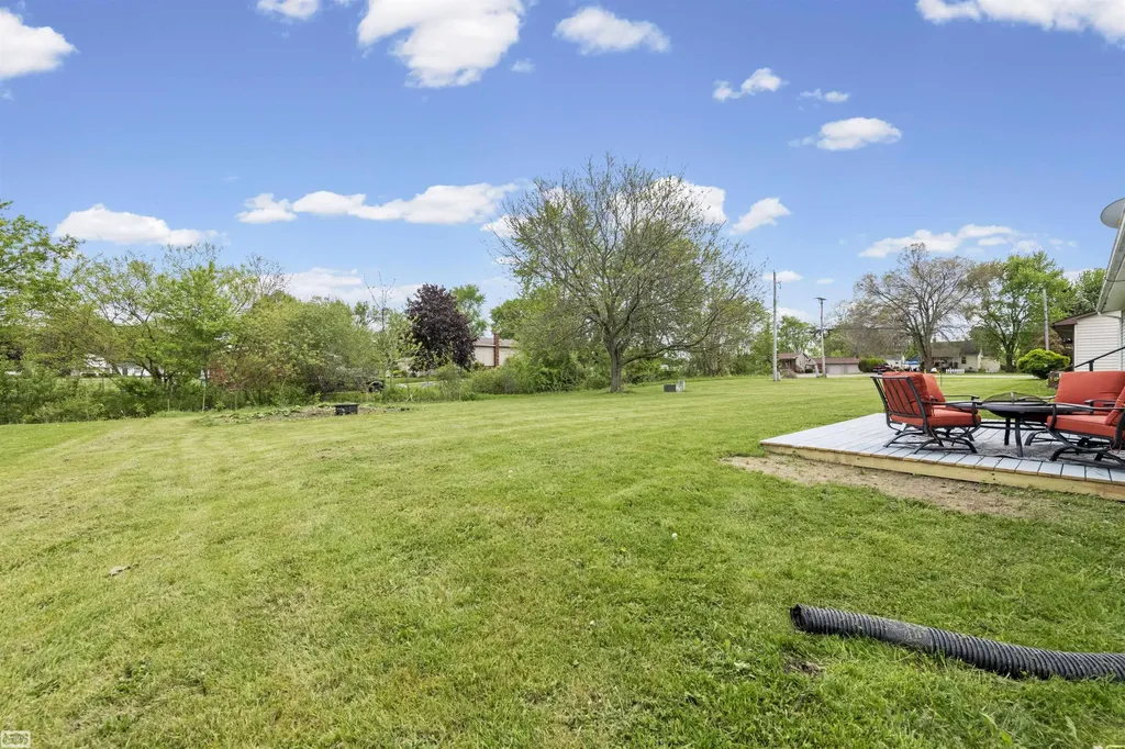 102 Charles Street Capac Village MI 48014