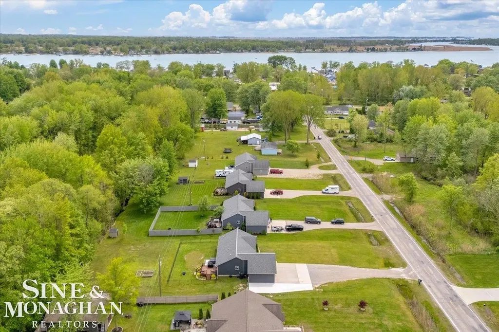 9445 Folkert Road Clay Township MI 48001