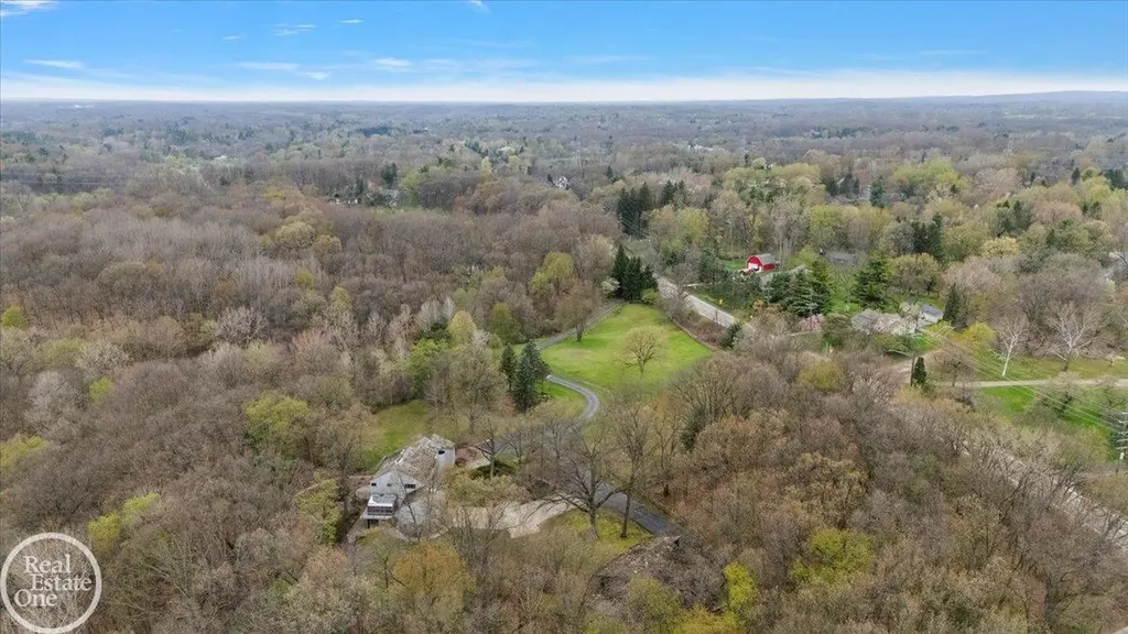 3750 Orion Road Oakland Charter Township MI 48363