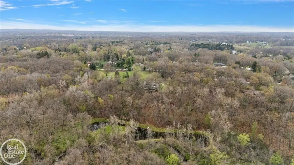 3750 Orion Road Oakland Charter Township MI 48363