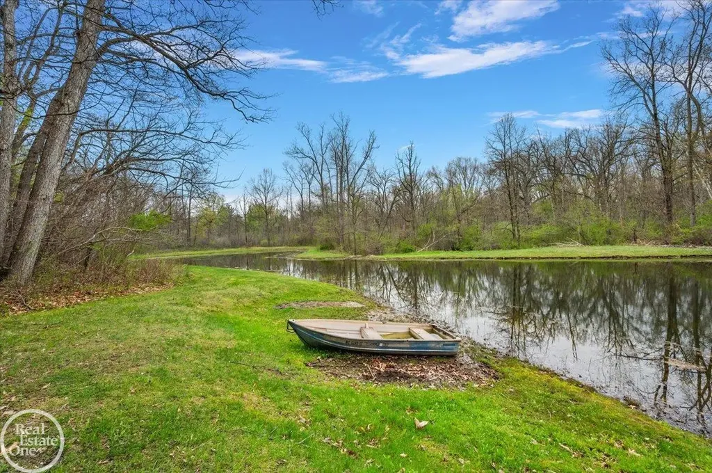 3750 Orion Road Oakland Charter Township MI 48363