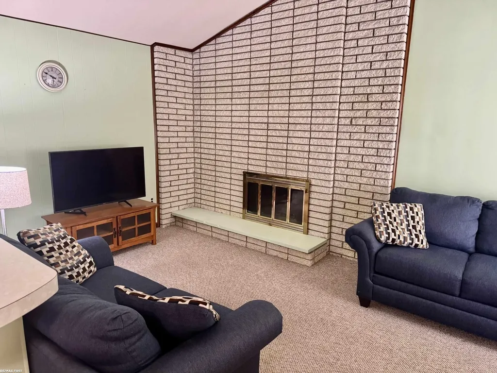 34391 Brookshire Drive Sterling Heights City MI 48312