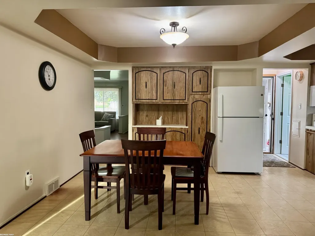 34391 Brookshire Drive Sterling Heights City MI 48312