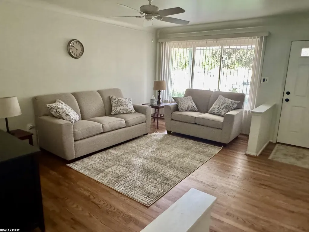 34391 Brookshire Drive Sterling Heights City MI 48312