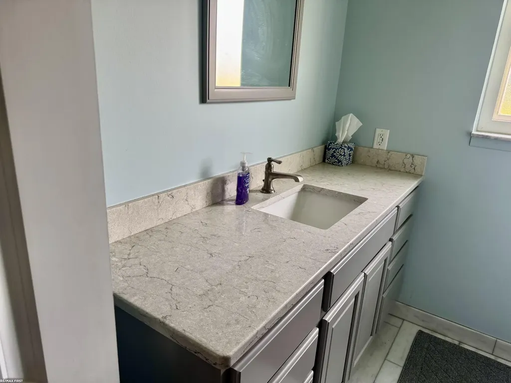 34391 Brookshire Drive Sterling Heights City MI 48312
