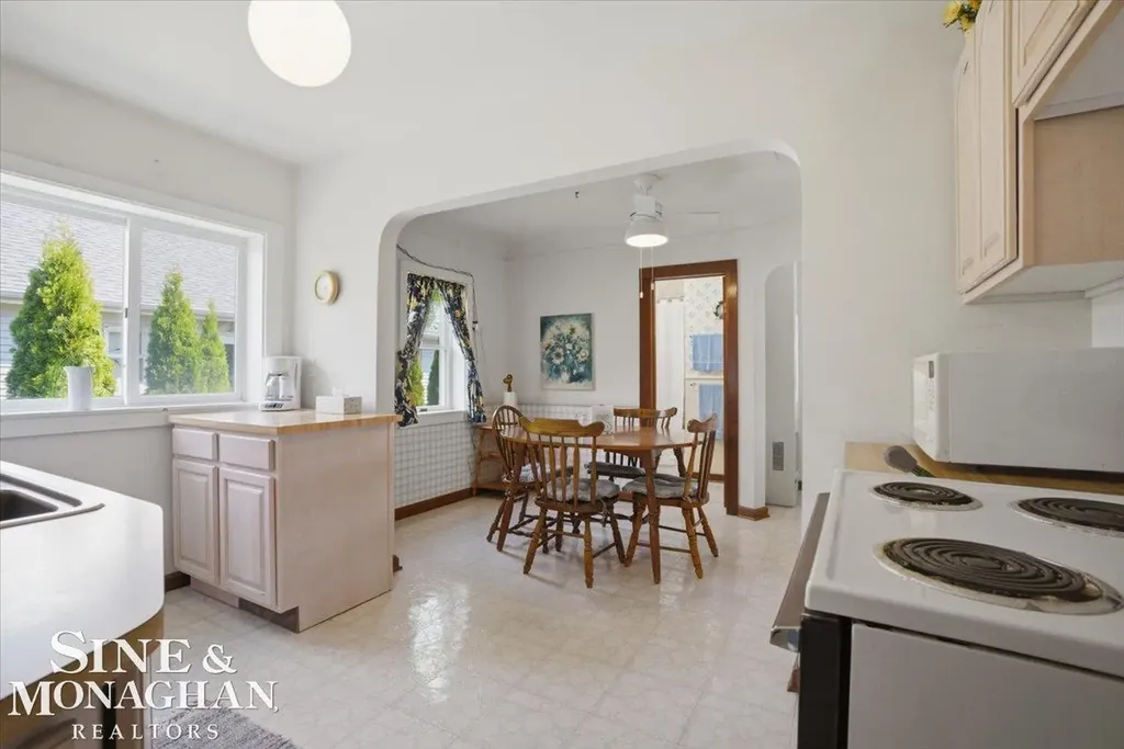 637 S Lakeshore Road Sanilac Township MI 48469