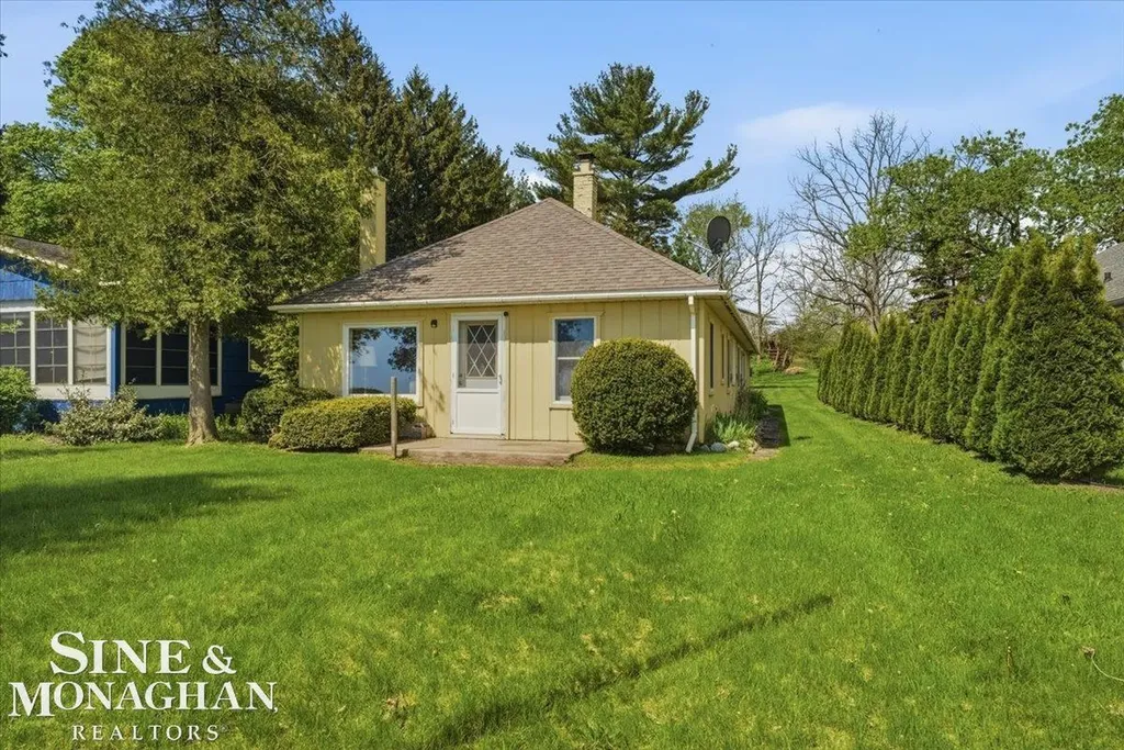 637 S Lakeshore Road Sanilac Township MI 48469