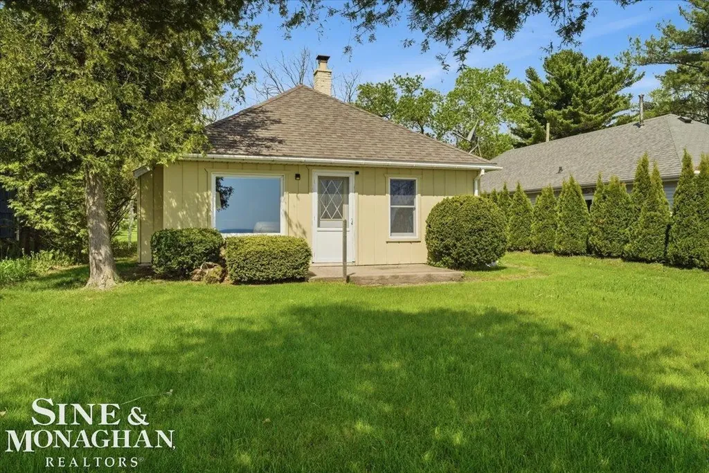 637 S Lakeshore Road Sanilac Township MI 48469