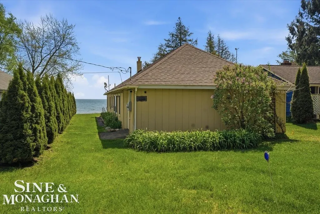 637 S Lakeshore Road Sanilac Township MI 48469