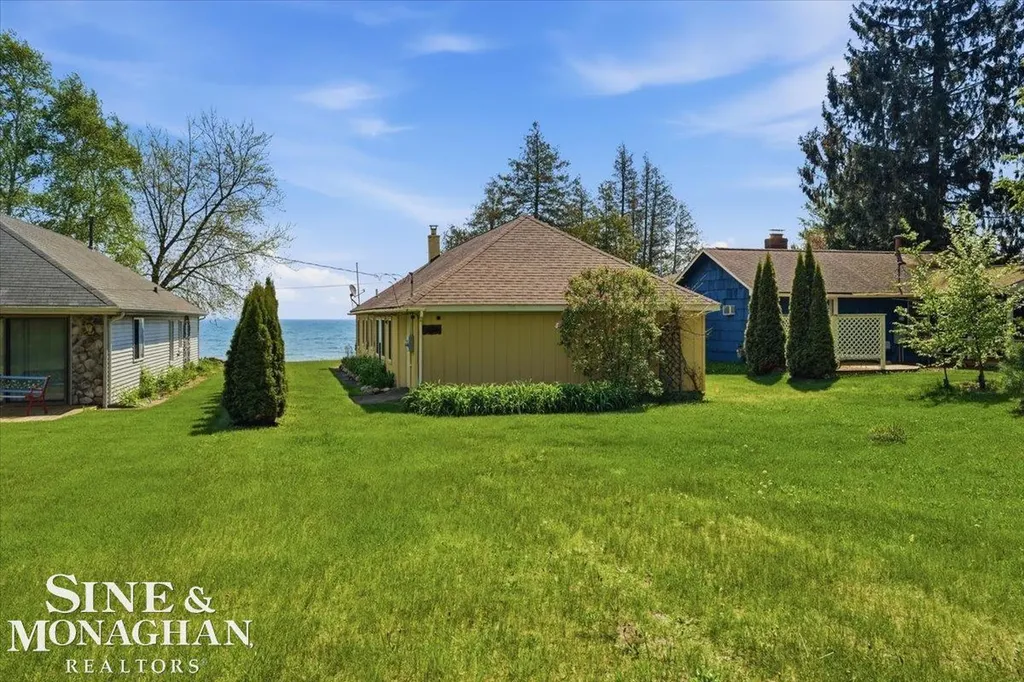 637 S Lakeshore Road Sanilac Township MI 48469