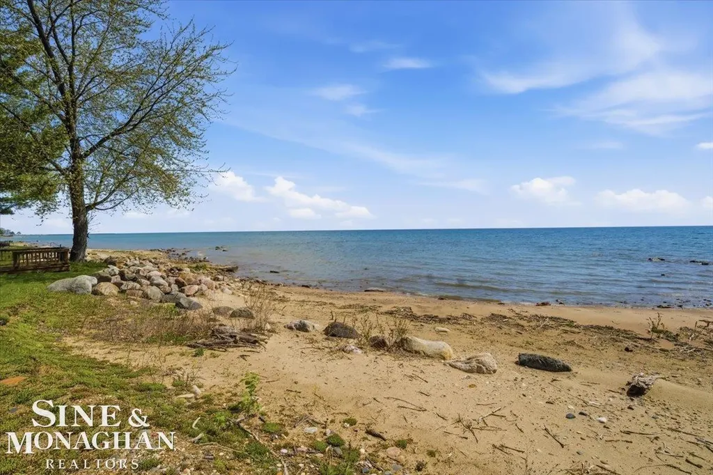 637 S Lakeshore Road Sanilac Township MI 48469