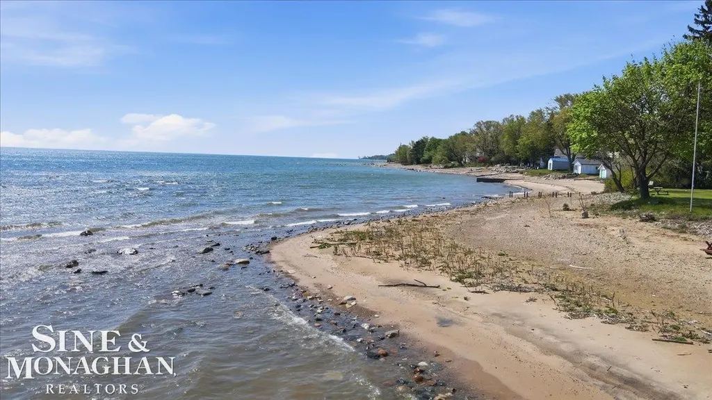 637 S Lakeshore Road Sanilac Township MI 48469