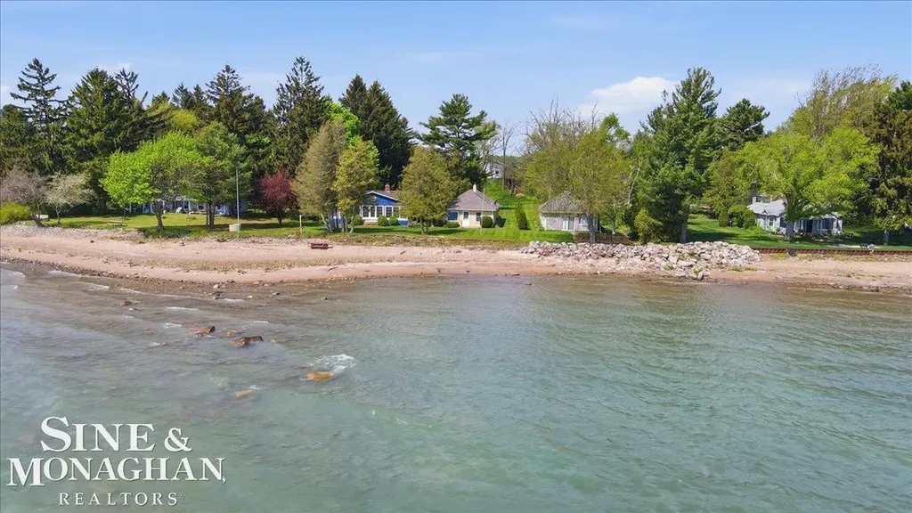 637 S Lakeshore Road Sanilac Township MI 48469