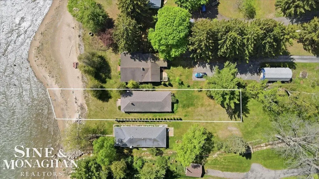 637 S Lakeshore Road Sanilac Township MI 48469
