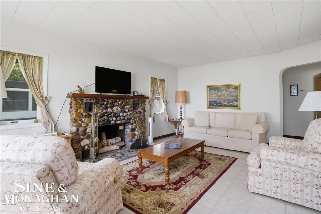 637 S Lakeshore Road Sanilac Township MI 48469