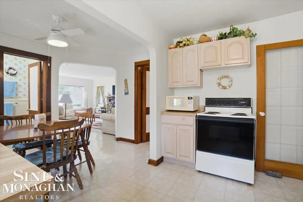 637 S Lakeshore Road Sanilac Township MI 48469