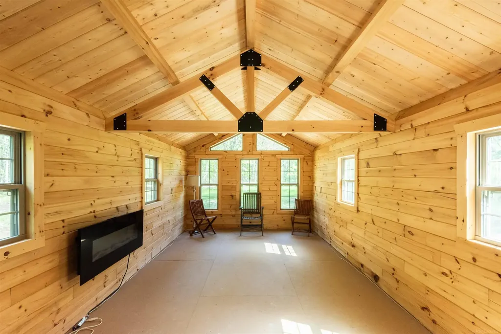 7147 Suerwier Road Applegate Village MI 48401
