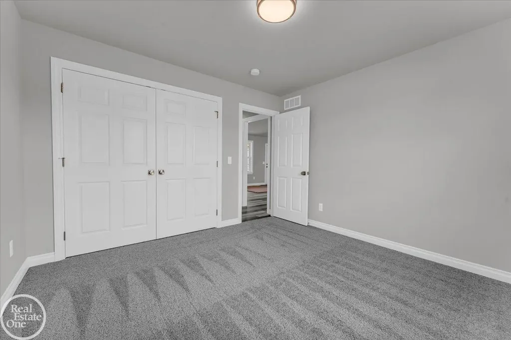 1928 Sheldrake Lane St. Clair City MI 48079