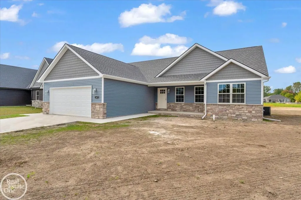 1928 Sheldrake Lane St. Clair City MI 48079