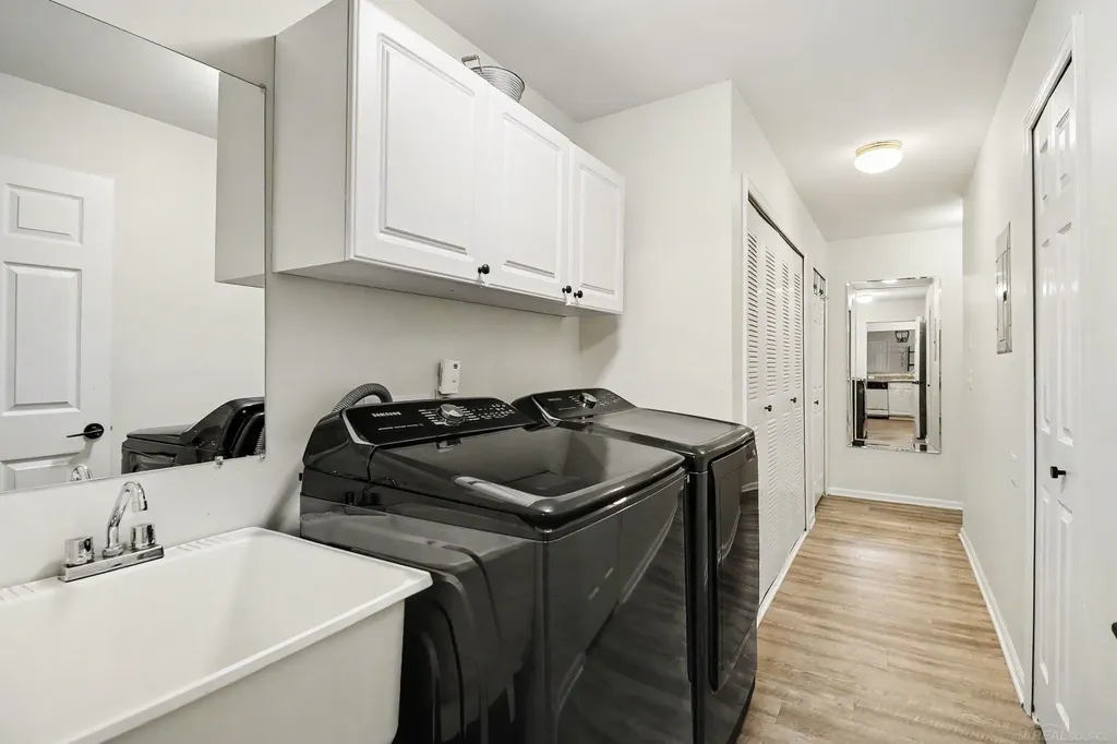 52328 Heatherstone Avenue Macomb Township MI 48042