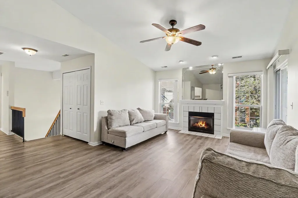 52328 Heatherstone Avenue Macomb Township MI 48042