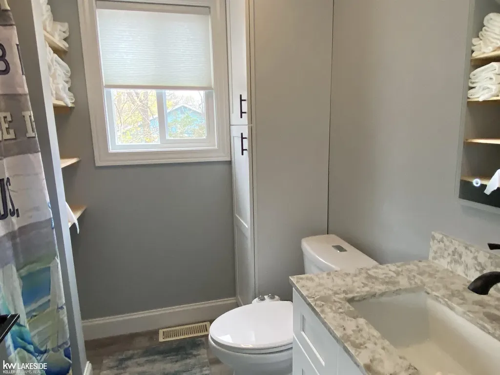 5815 Oak Pointe Drive Caseville Township MI 48725