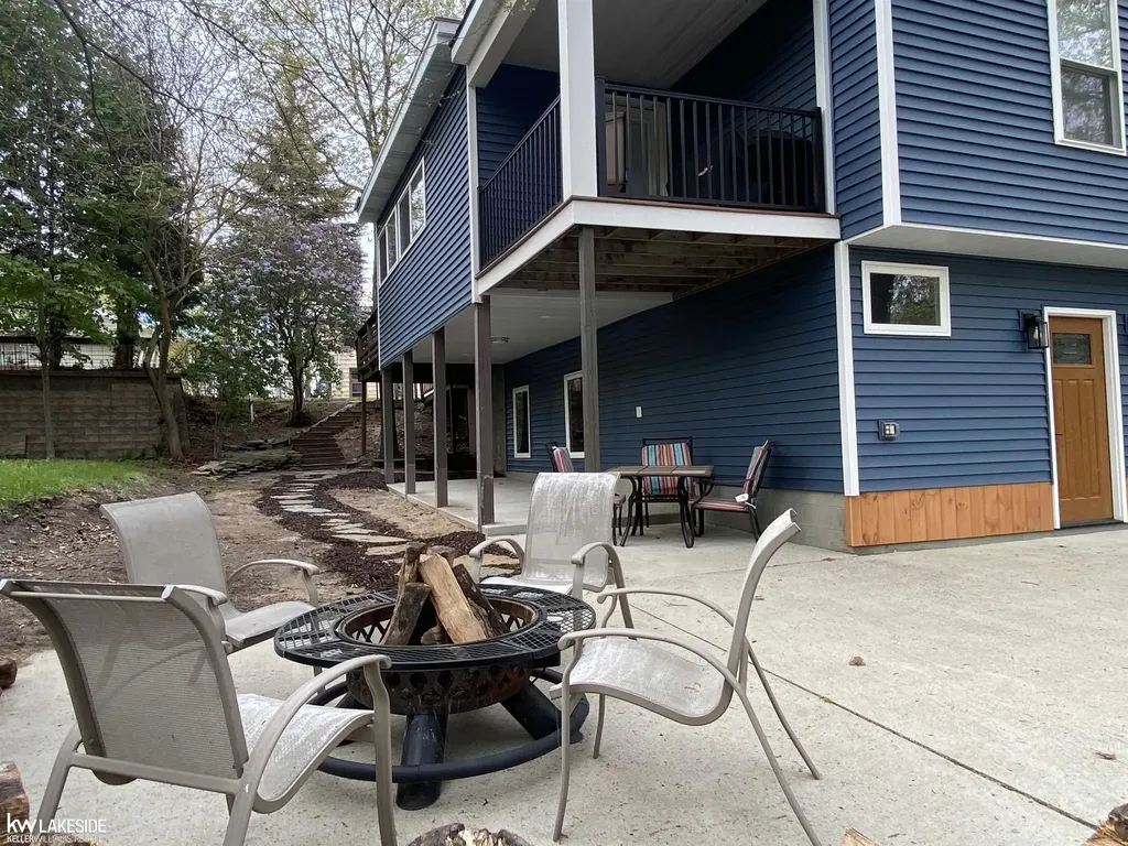5815 Oak Pointe Drive Caseville Township MI 48725