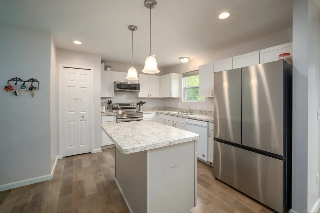 32215 Haverhill Street New Haven Village MI 48048