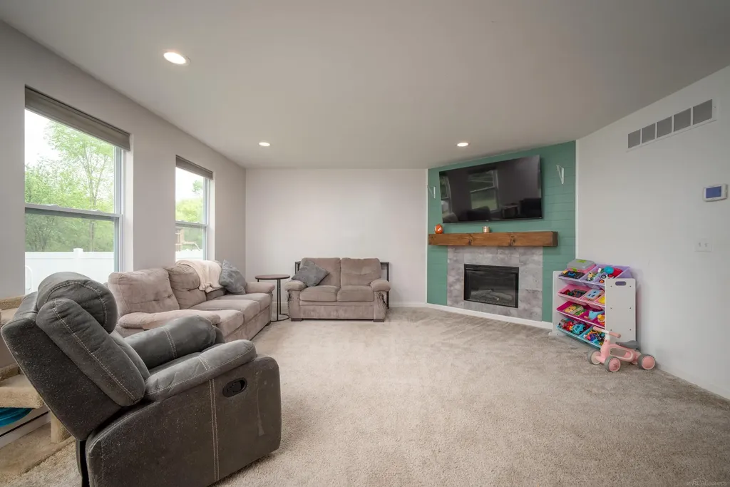 32215 Haverhill Street New Haven Village MI 48048