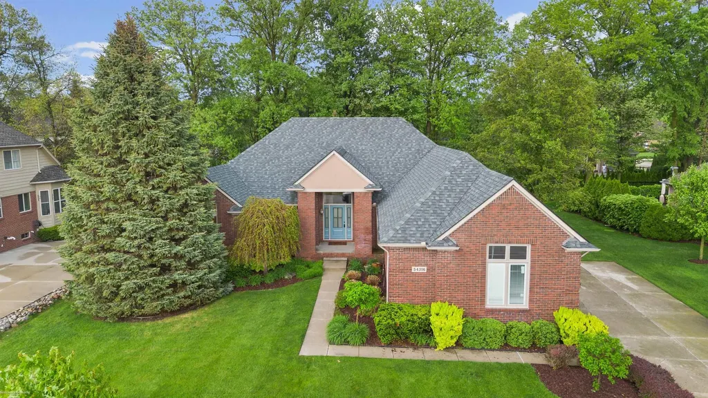 54316 Black Cherry Lane Shelby Charter Township MI 48315