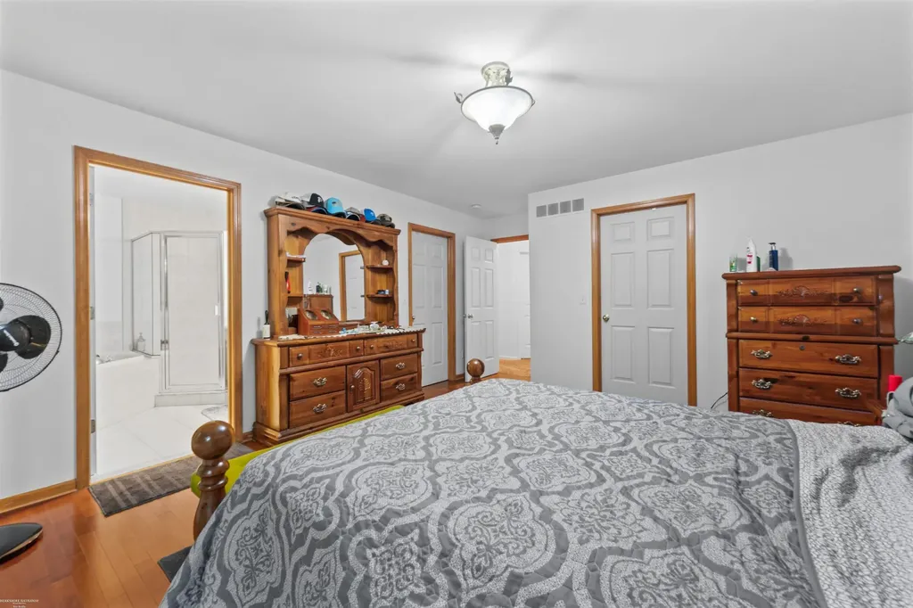 54316 Black Cherry Lane Shelby Charter Township MI 48315