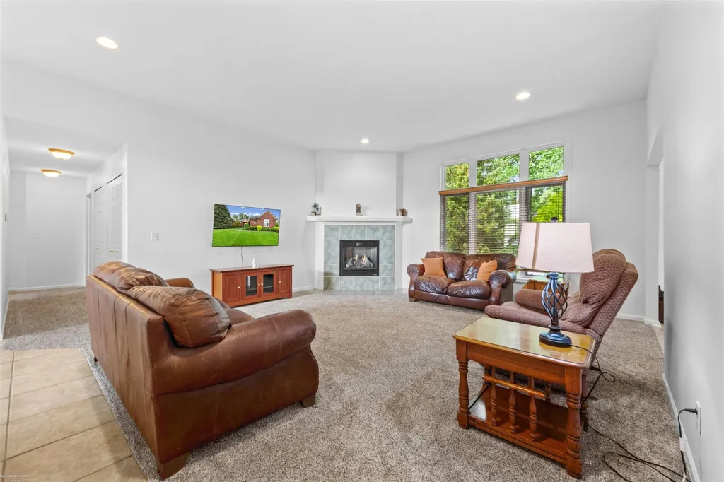 54316 Black Cherry Lane Shelby Charter Township MI 48315