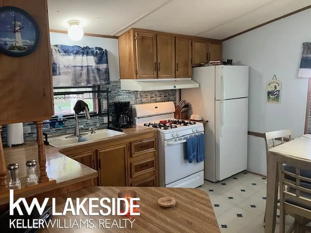 5871 Port Austin Road Caseville Township MI 48725