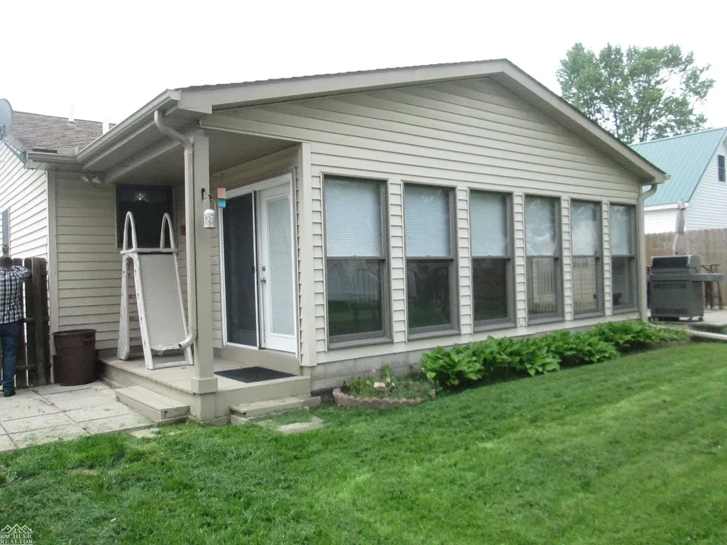 68340 S Forest Street Richmond City MI 48062