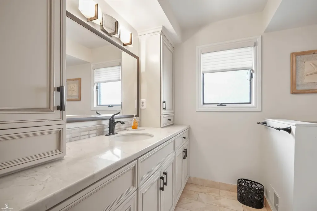 41397 Clairpointe St Street Harrison Charter Township MI 48045