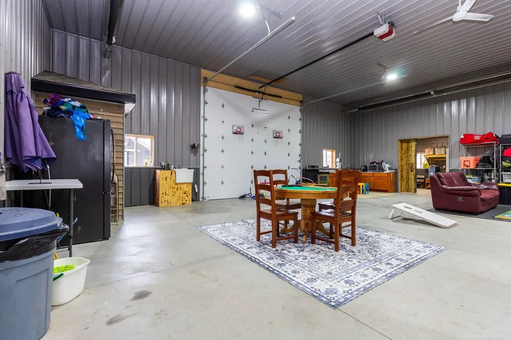 2133 Cove Road Wales Township MI 48027