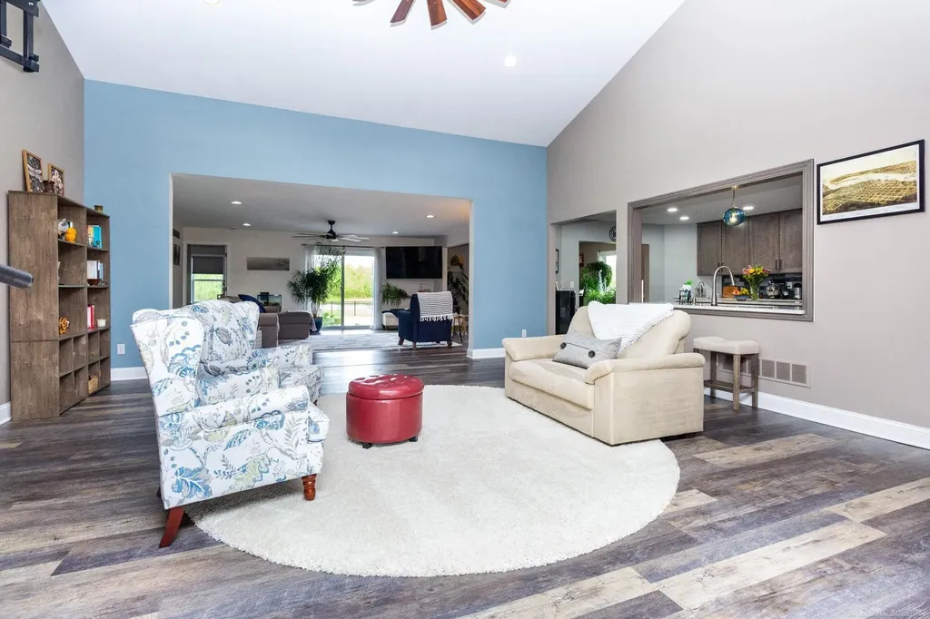 2133 Cove Road Wales Township MI 48027