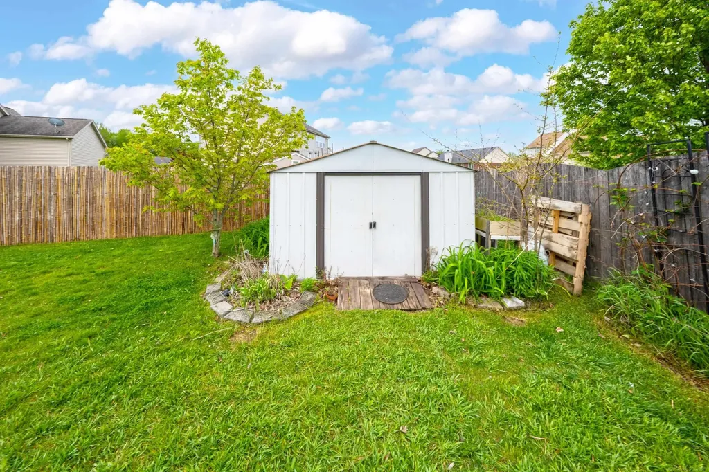 37655 Maddi Court New Baltimore City MI 48047