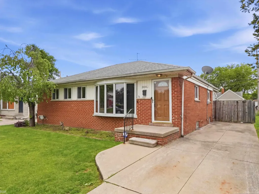 21500 Share Street St. Clair Shores City MI 48082