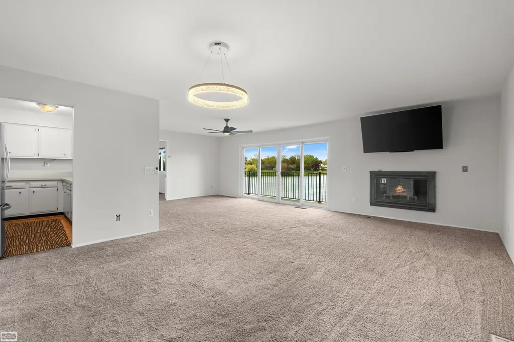 4960 Lake Point Drive Waterford Charter Township MI 48329