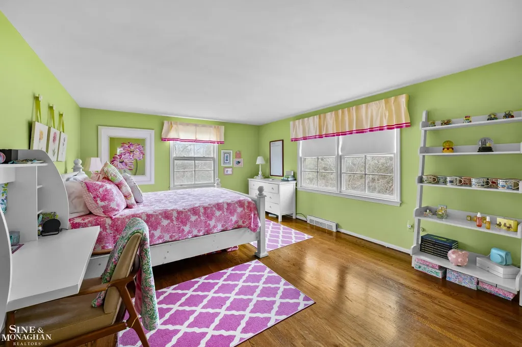 11 Wellington Place Grosse Pointe City MI 48230